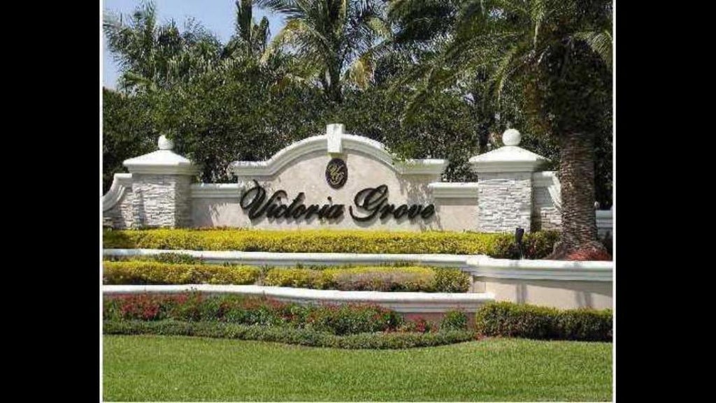 Photo of 238 Kensington Way, Royal Palm Beach, FL 33414 (MLS # R10806413)