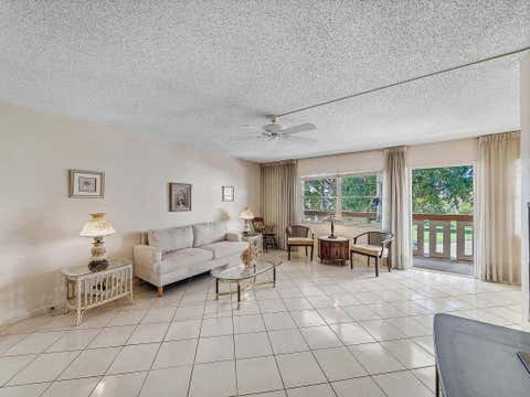 Photo of 3002 Ventnor #G, Deerfield Beach, FL 33442 (MLS # R11160770)