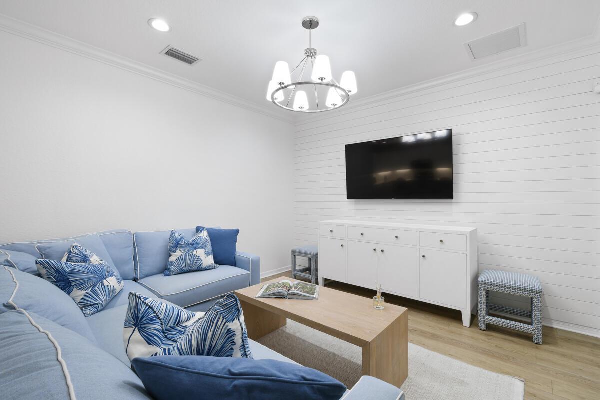 Rialto - Residential Lease