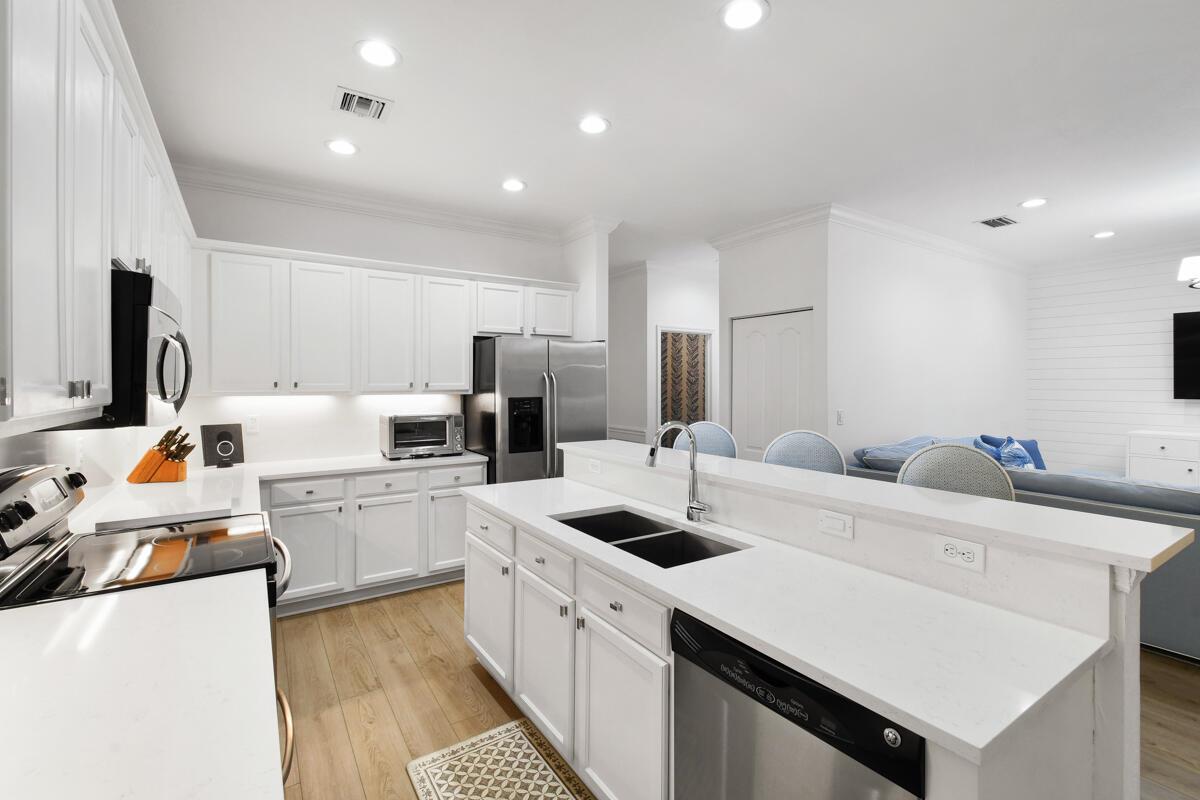 Rialto - Residential Lease