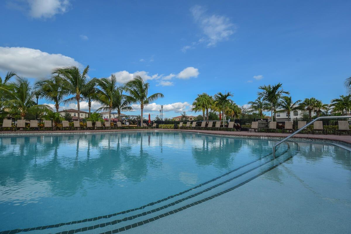 Rialto - Residential Lease