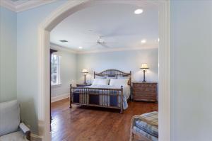 Tropic Isle - Residential