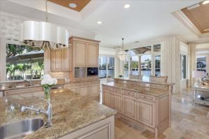 Tropic Isle - Residential