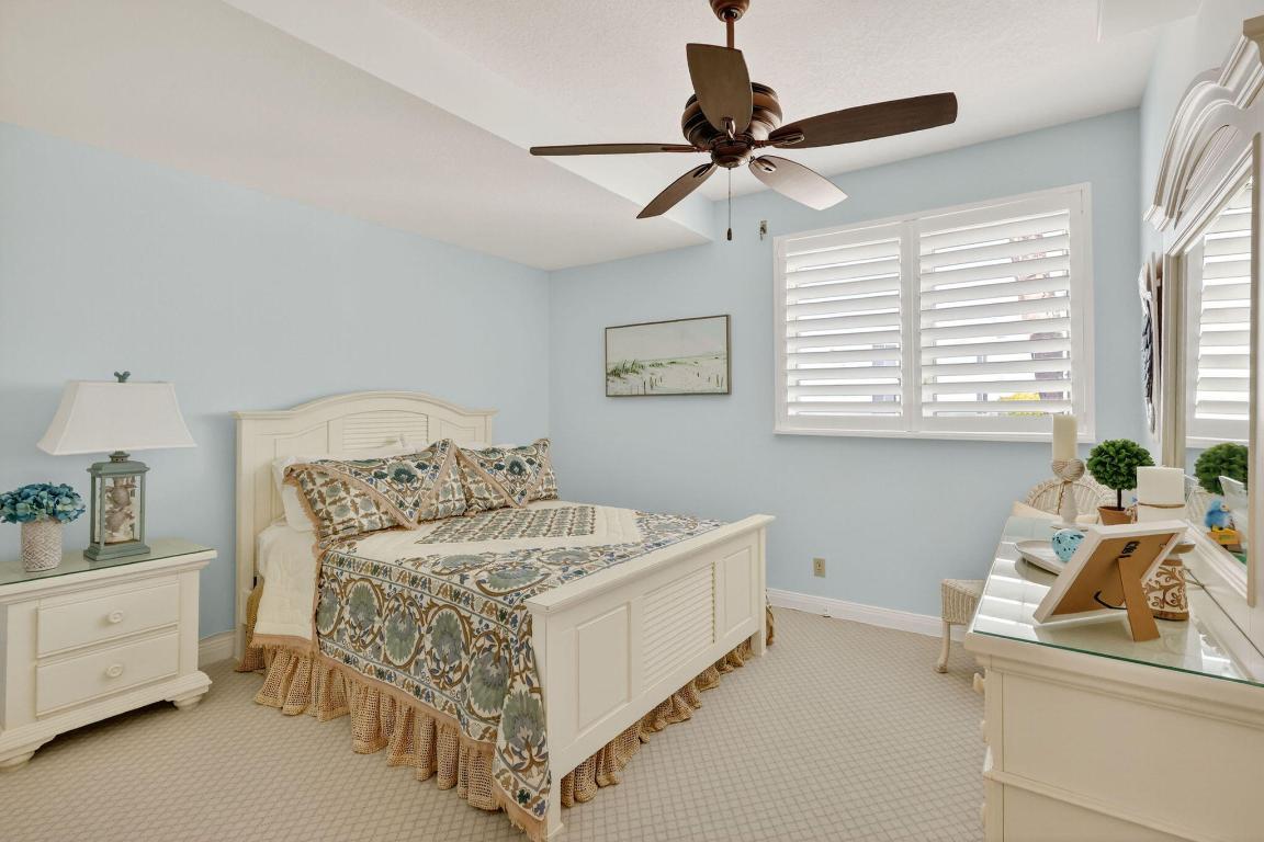 ADMIRALTY CONDO - Residential