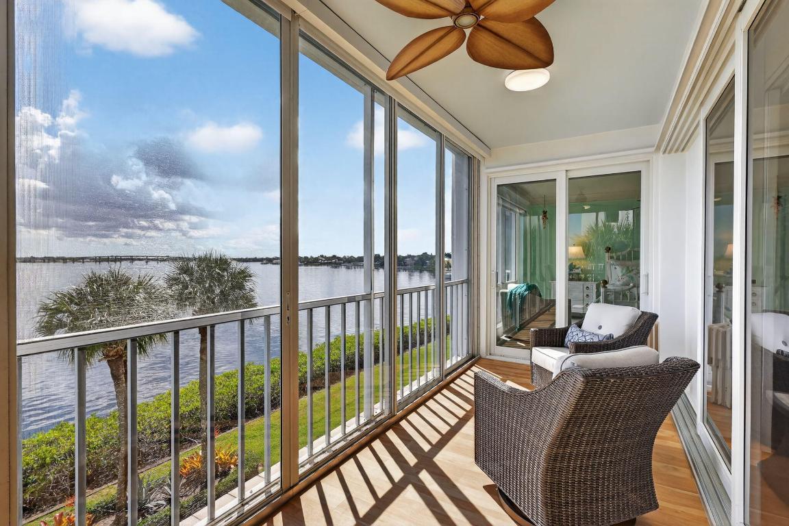 ADMIRALTY CONDO - Residential