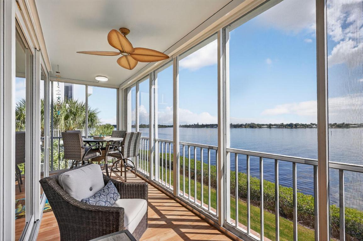 ADMIRALTY CONDO - Residential