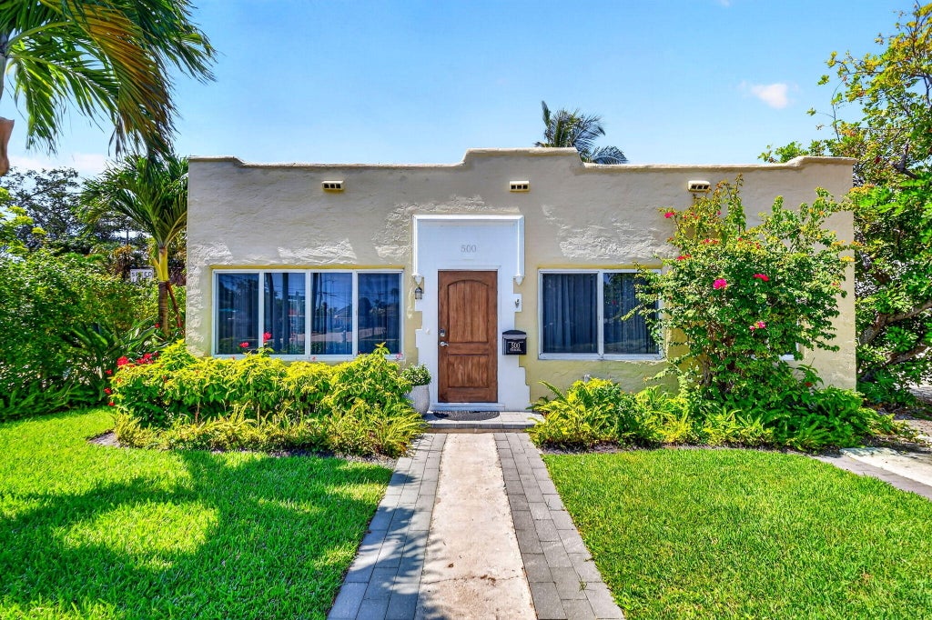 Photo of 500 Churchill Road, West Palm Beach, FL 33405 (MLS # B26040713)