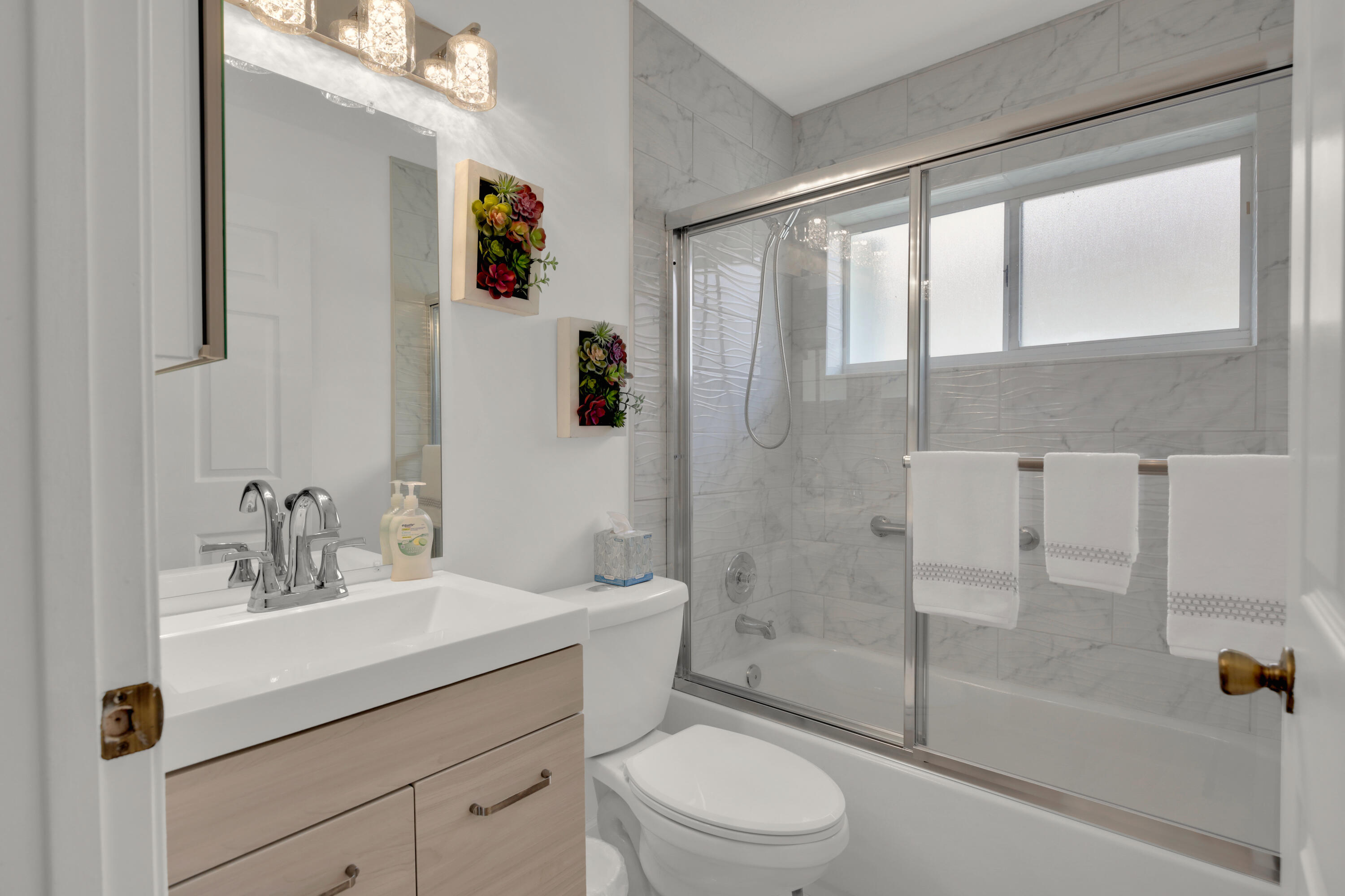 WELLINGTONS EDGE PAR 77 PH 1 - Residential