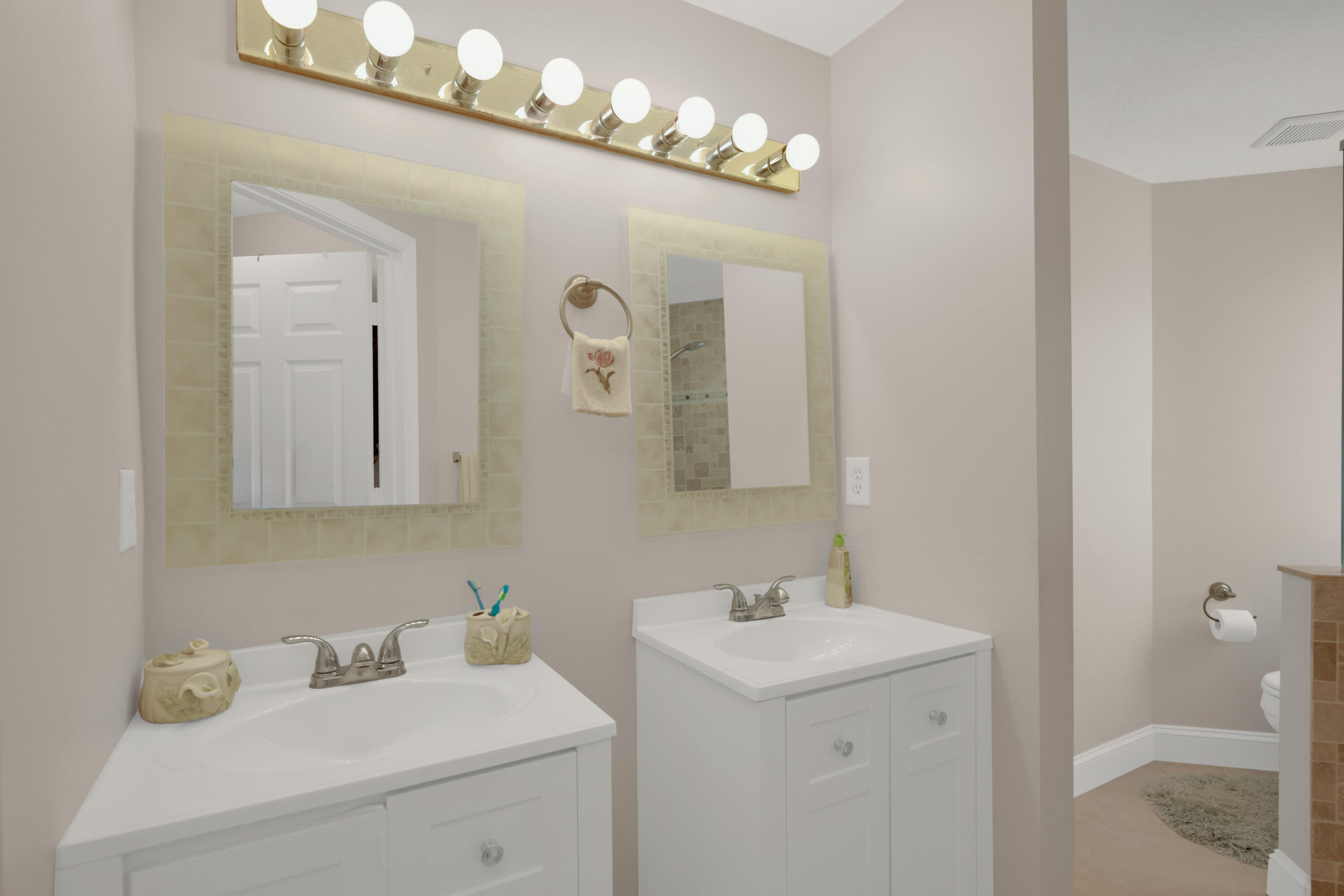 WELLINGTONS EDGE PAR 77 PH 1 - Residential