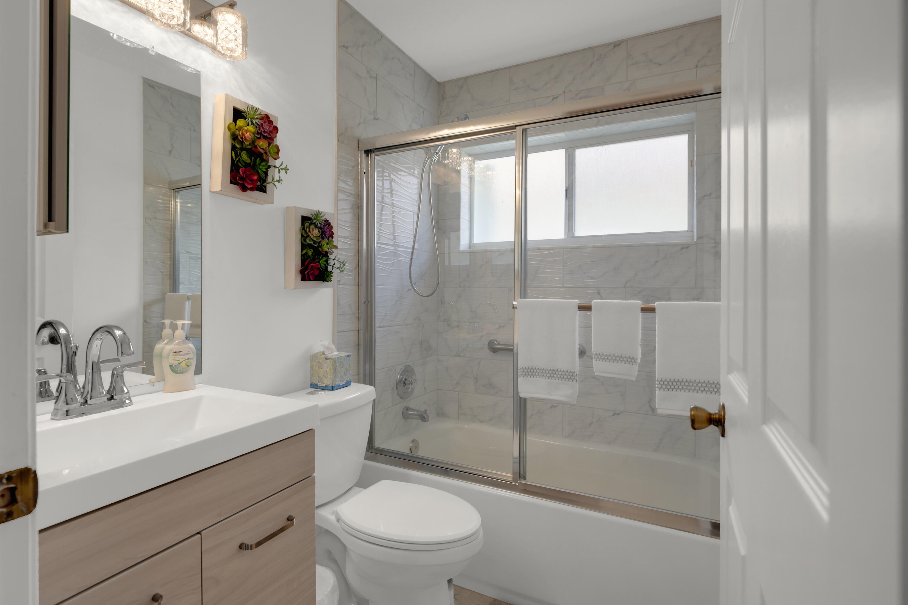 WELLINGTONS EDGE PAR 77 PH 1 - Residential