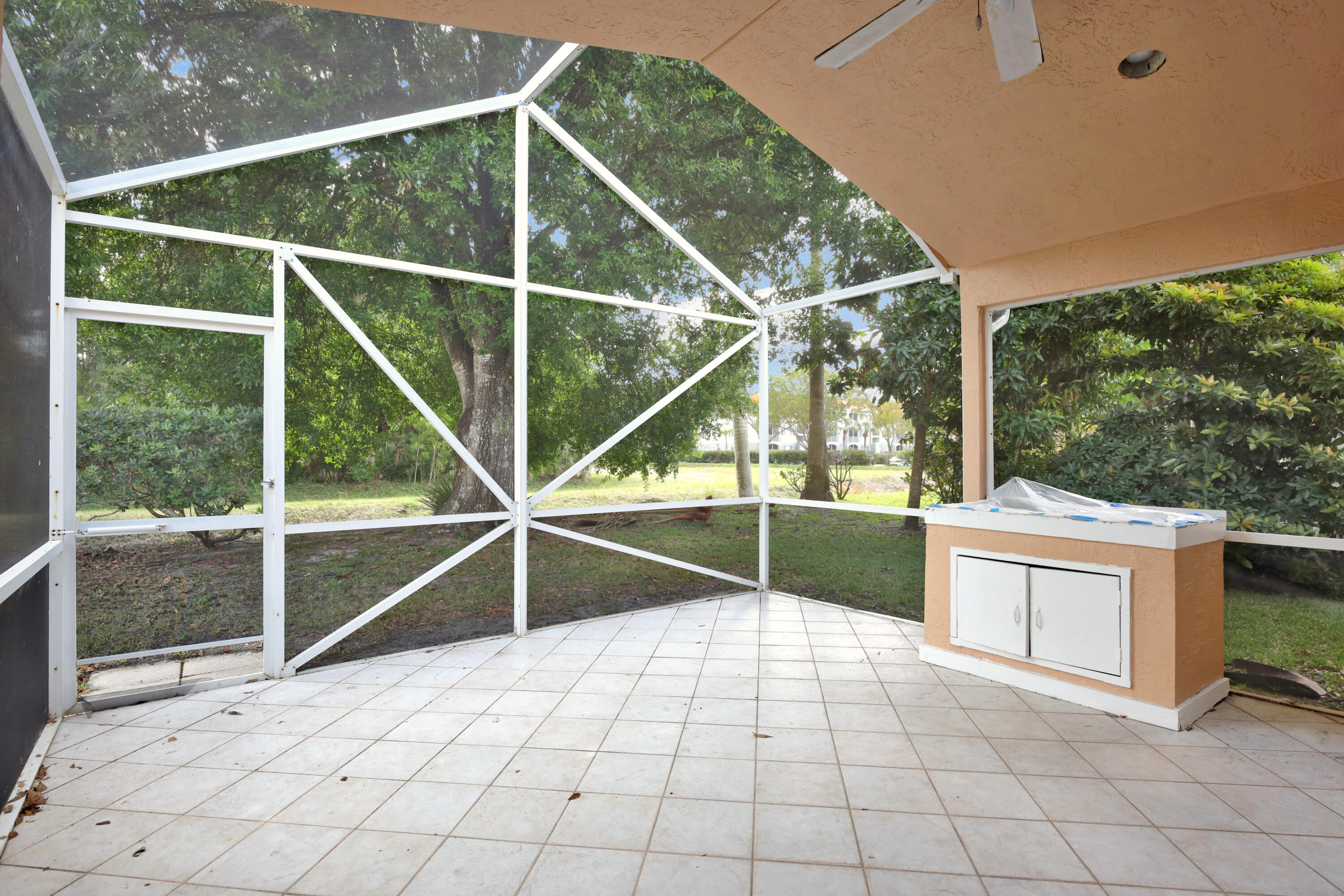 WELLINGTONS EDGE PAR 77 PH 1 - Residential