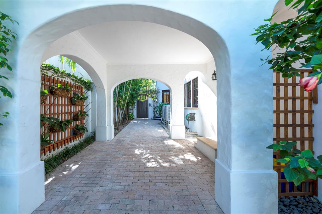 ROYAL PARK - Residential