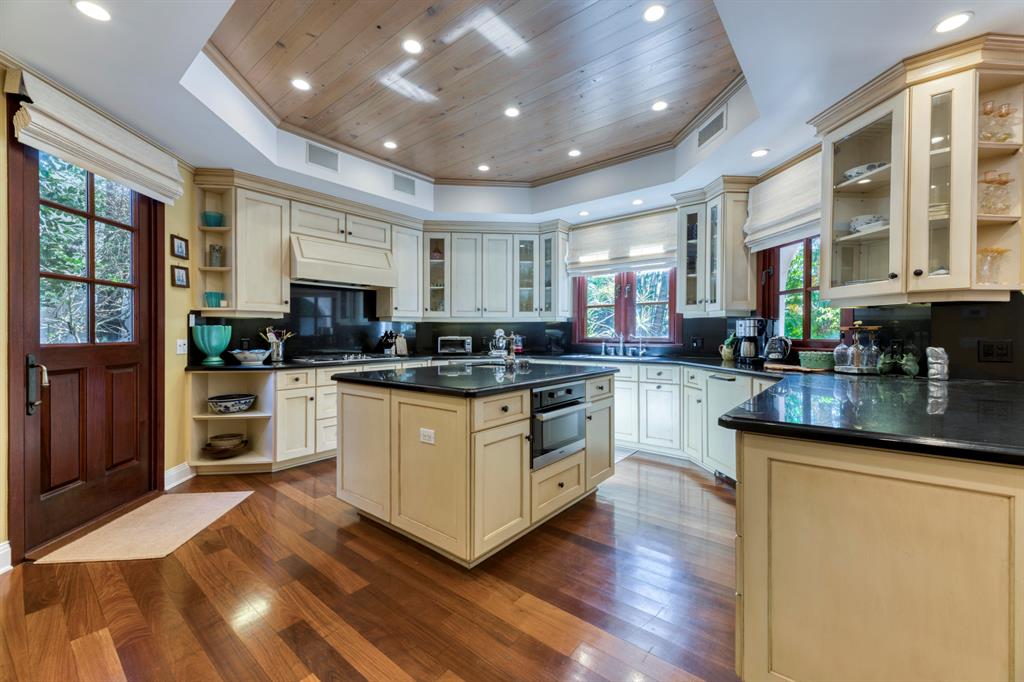 ROYAL PARK - Residential