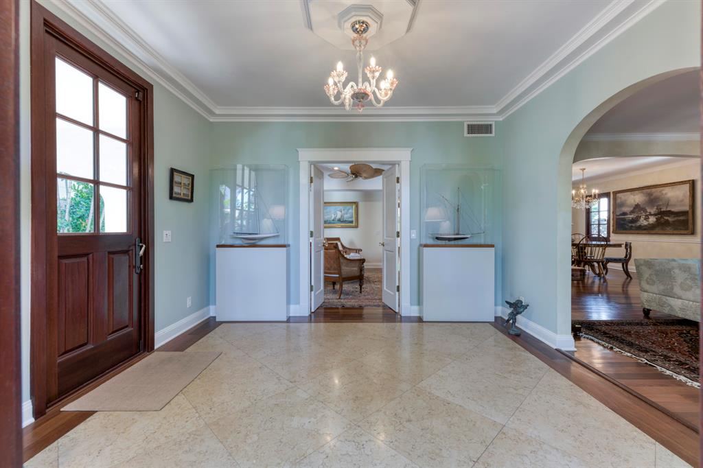 ROYAL PARK - Residential