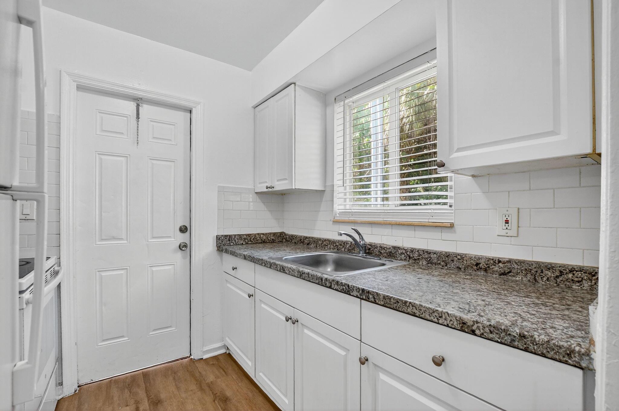 3201 NE 7th Avenue D