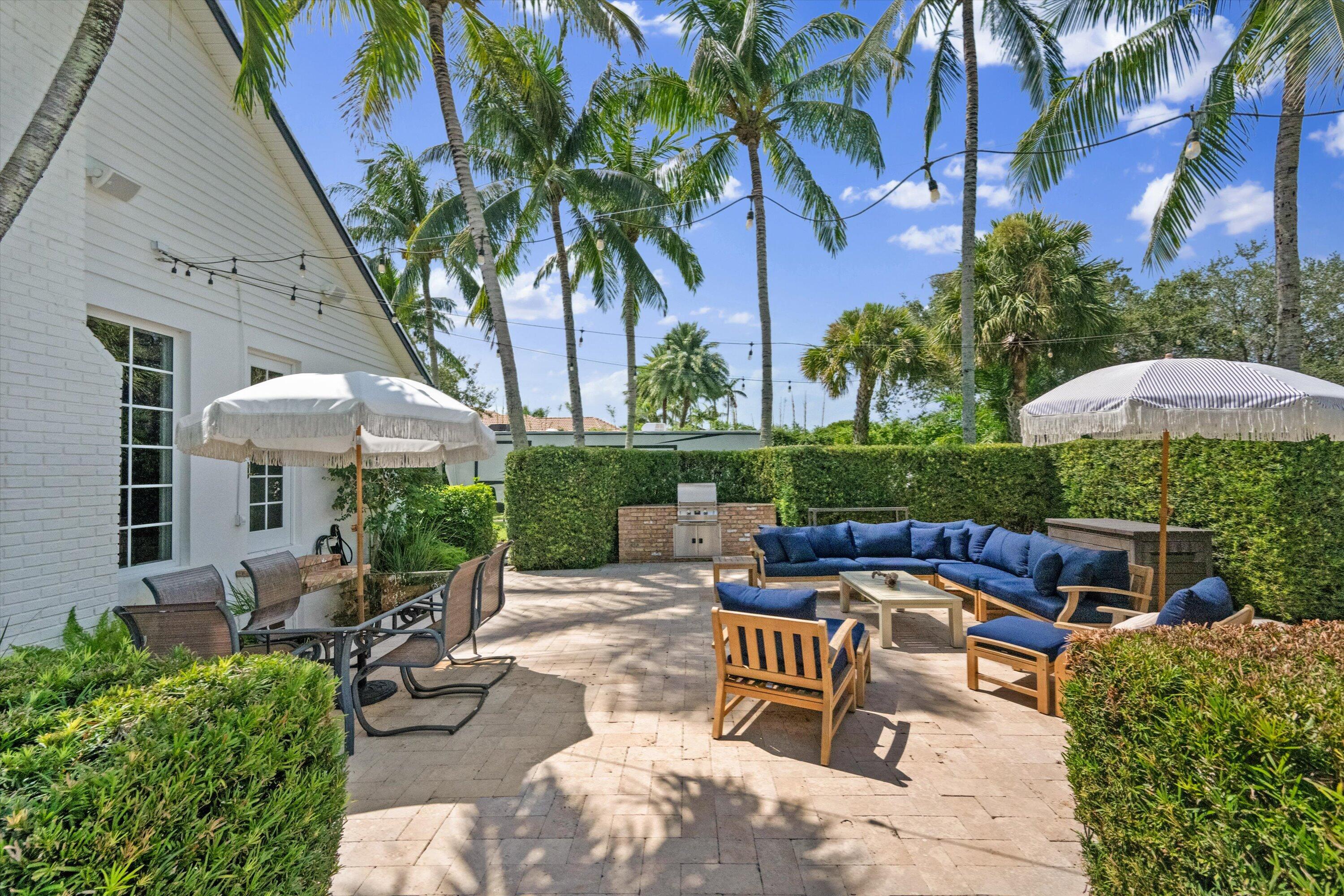 PADDOCK PARK 2 OF WELLINGTON - Residential