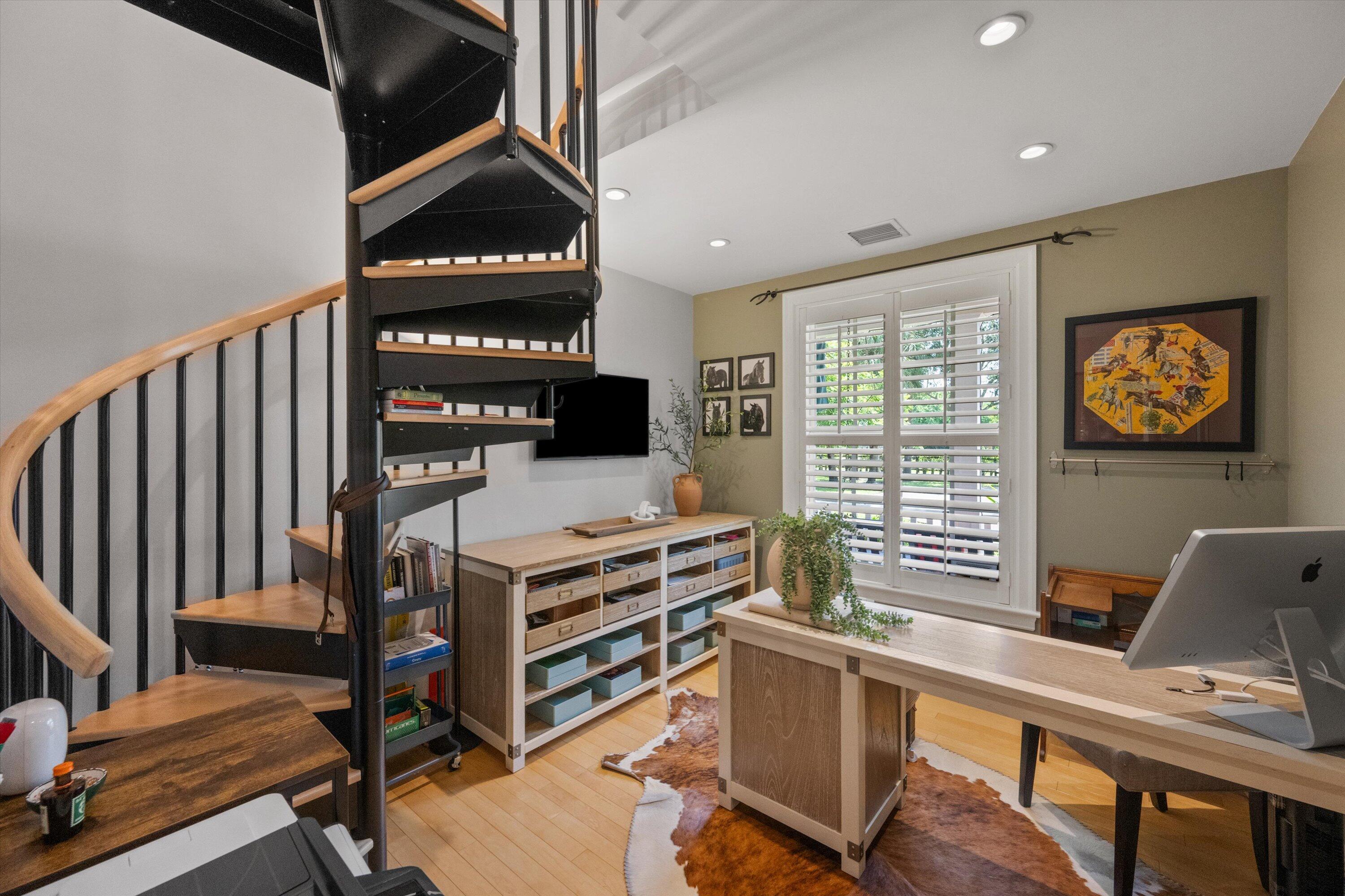 PADDOCK PARK 2 OF WELLINGTON - Residential