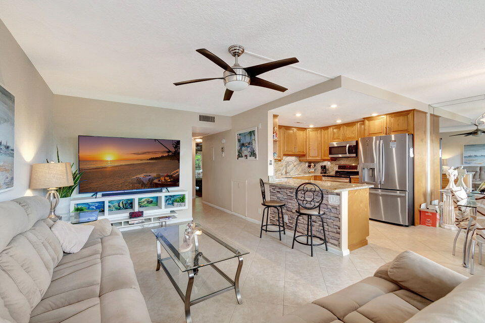 Photo of 3054 Rexford C, Boca Raton, FL 33434 (MLS # R11130006)