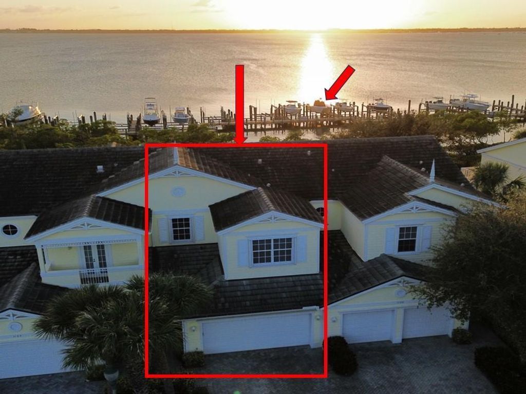 Photo of 1102 Mariner Bay Boulevard, Fort Pierce, FL 34949 (MLS # R10930770)