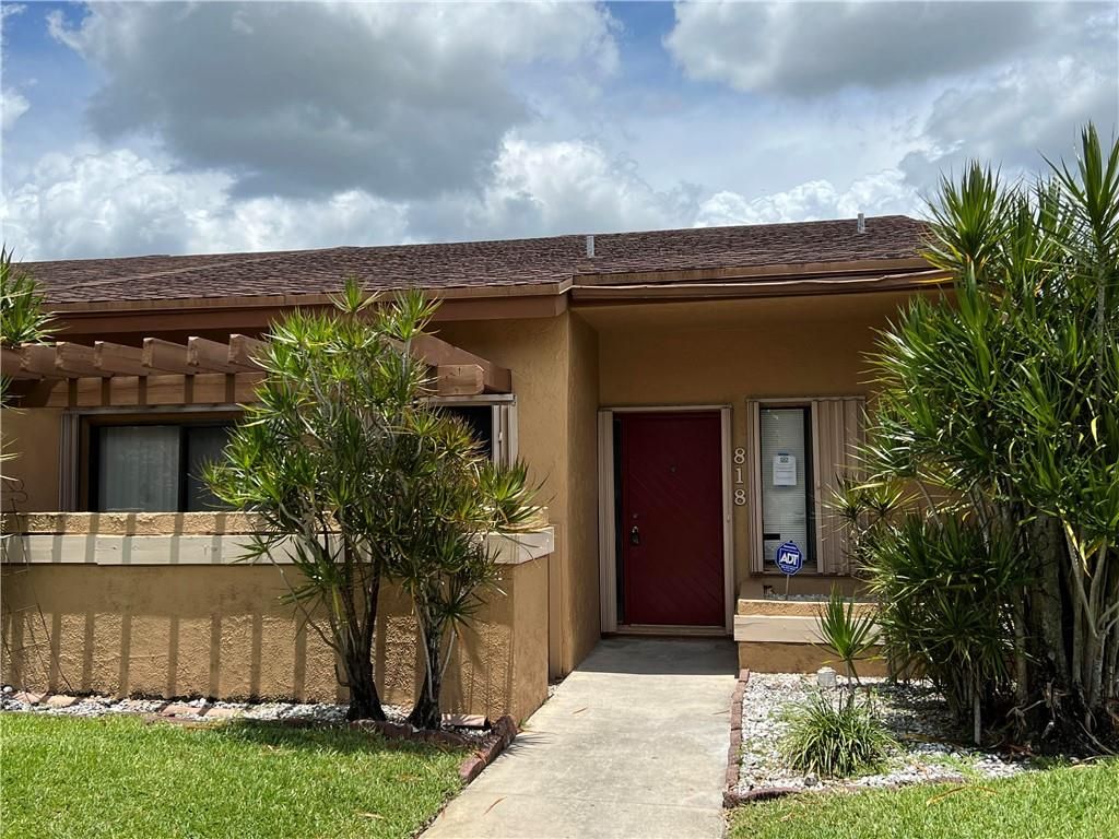 Photo of 818 NW 79th Ter #0, Plantation, FL 33324 (MLS # F10332113)