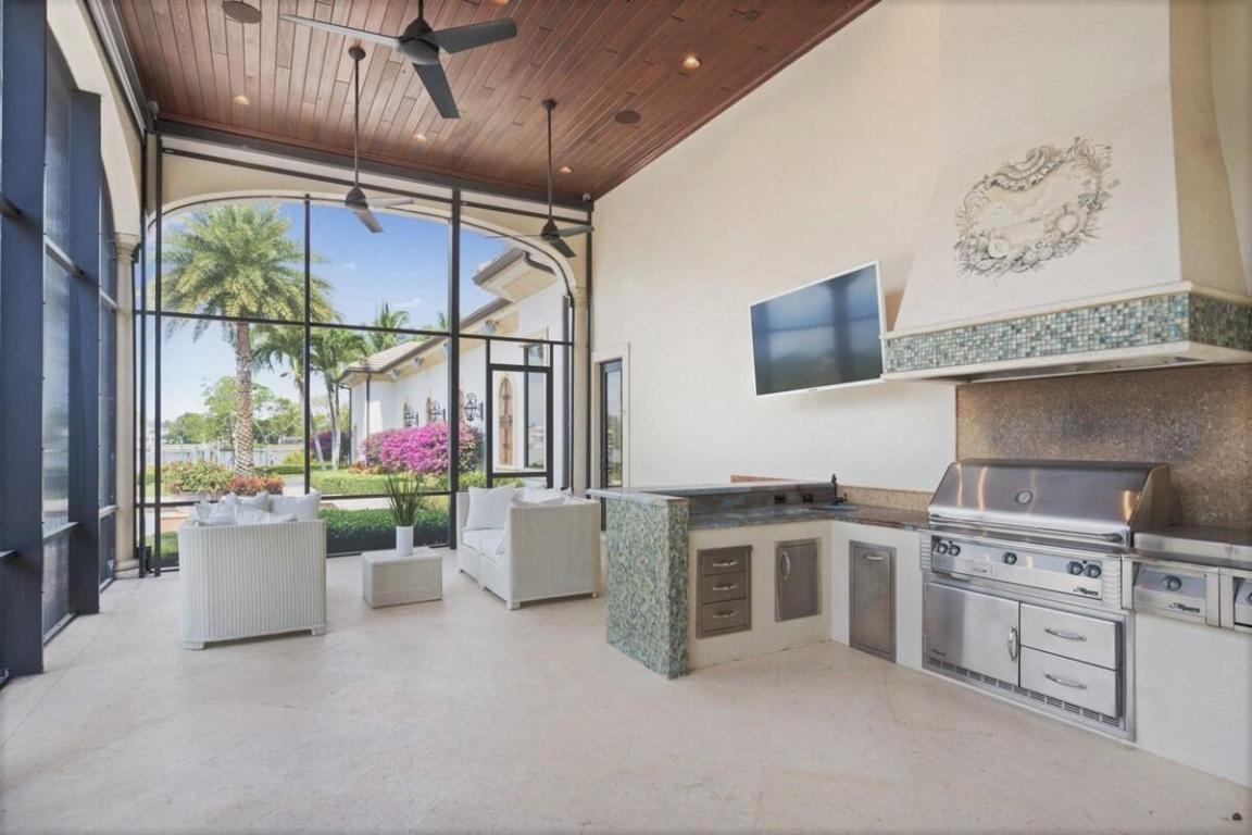 RIVERSIDE ON THE LOXAHATCHEE - Residential