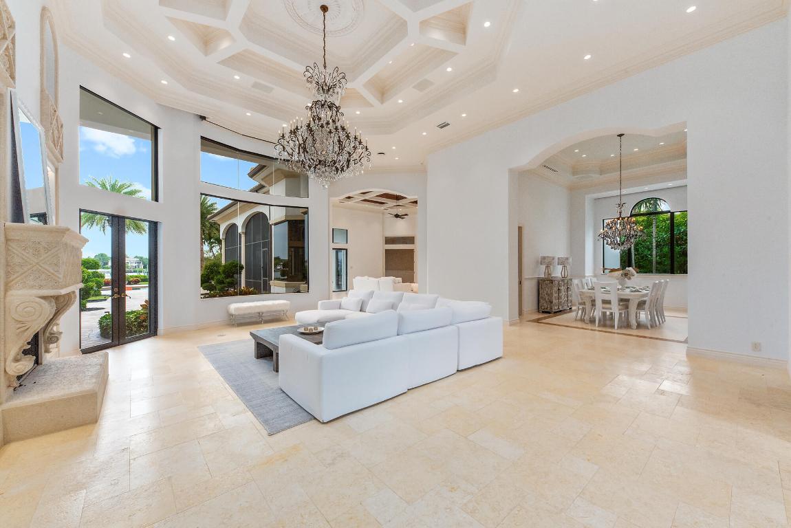 RIVERSIDE ON THE LOXAHATCHEE - Residential