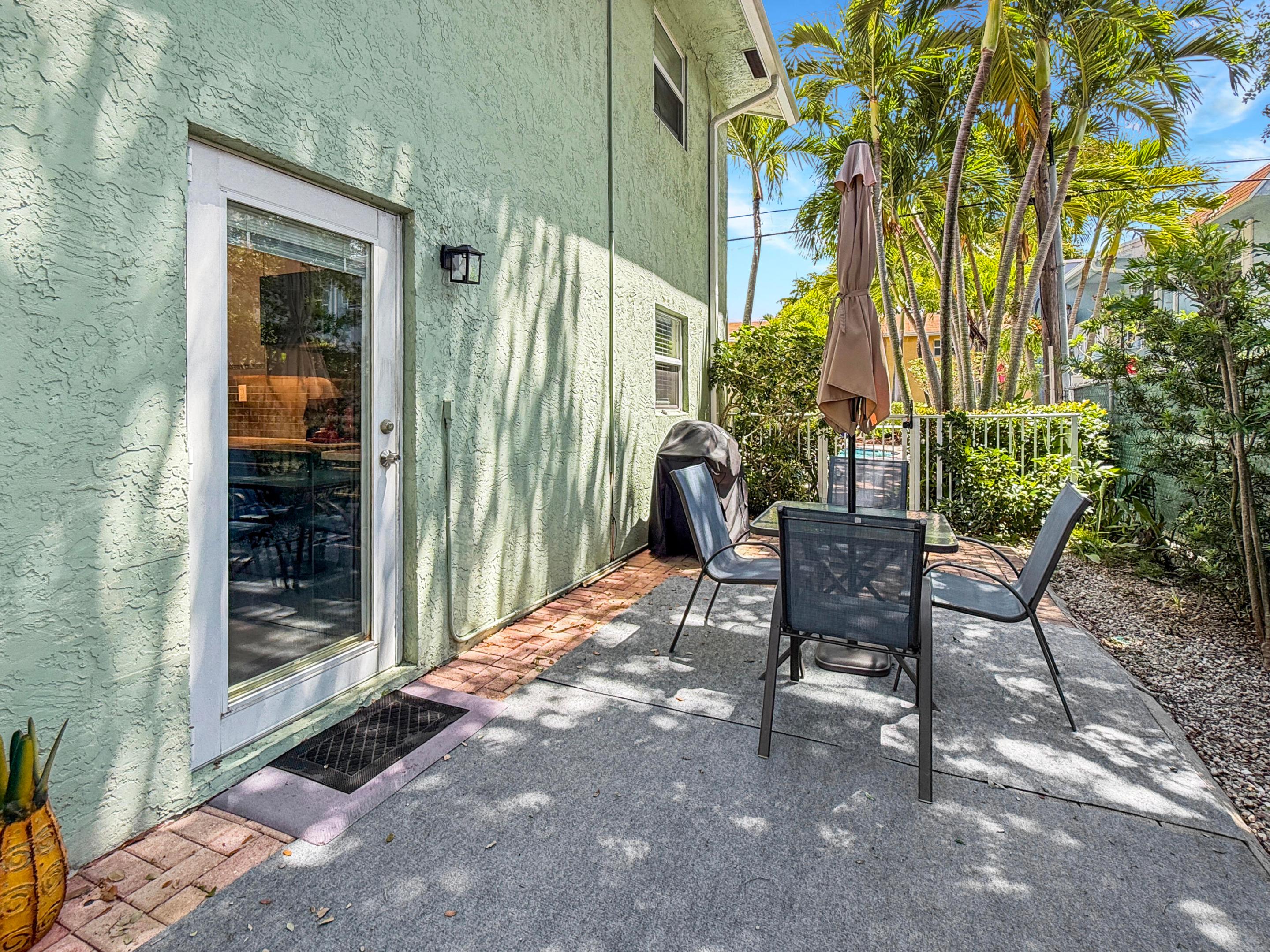 WILTON VILLAGE CONDO - Residential