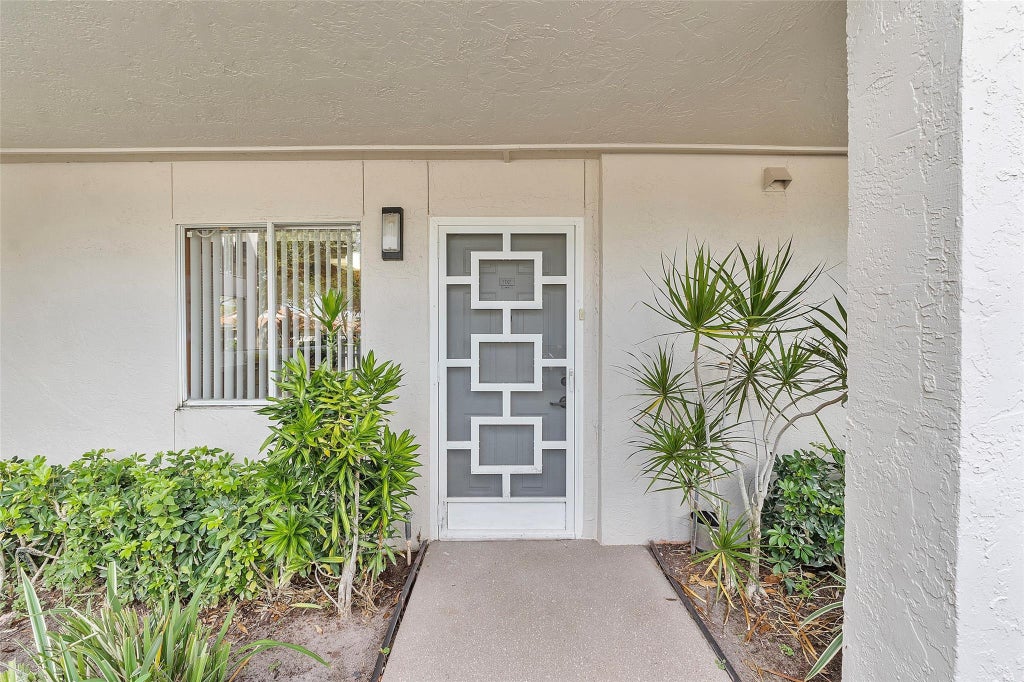 Photo of 14112 Huntington Pointe Drive #102, Delray Beach, FL 33484 (MLS # F10462252)