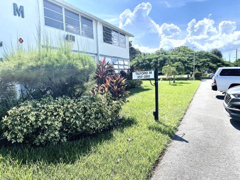 A home in Deerfield Beach