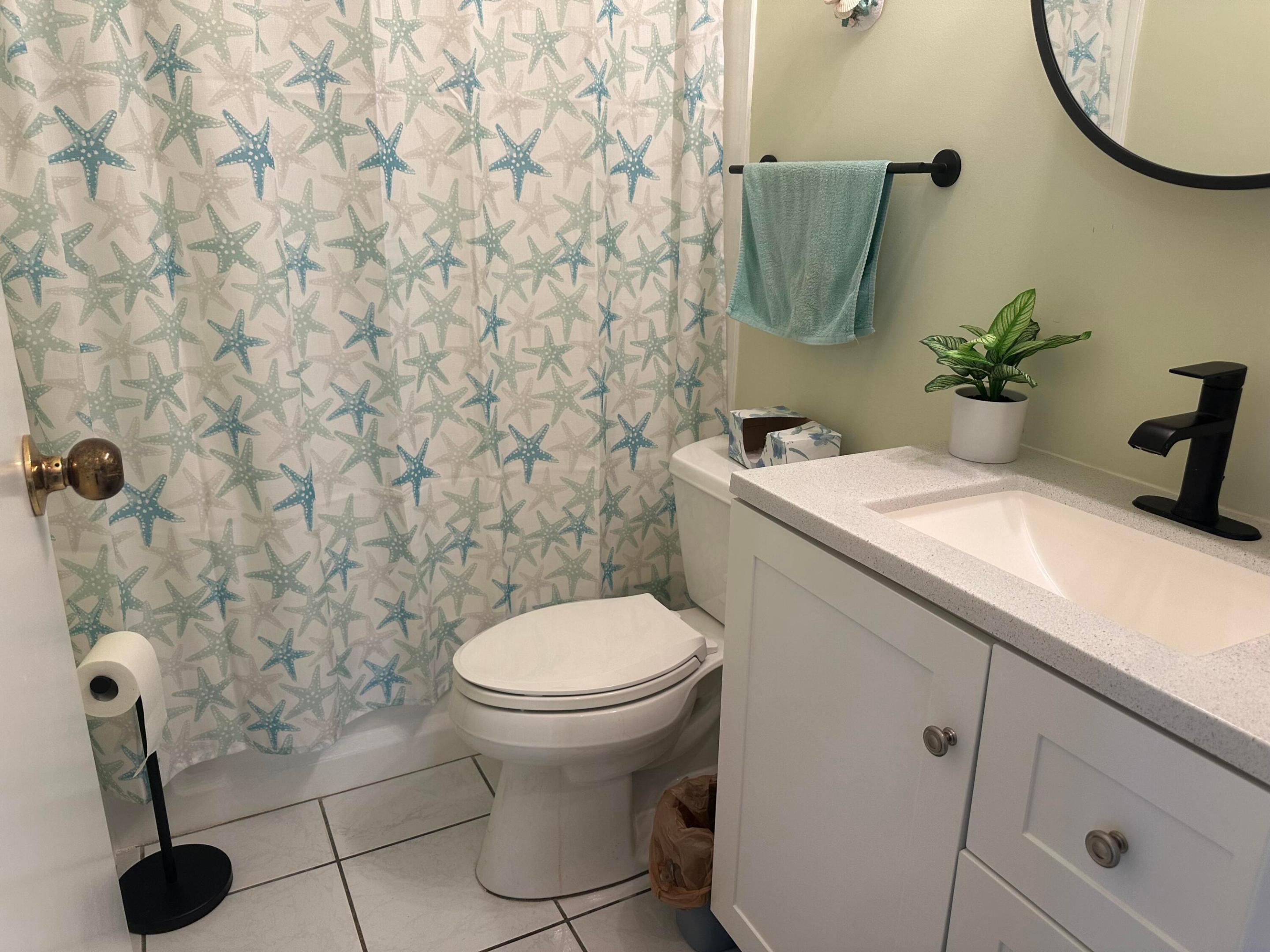 TROPICAL ISLES - Residential