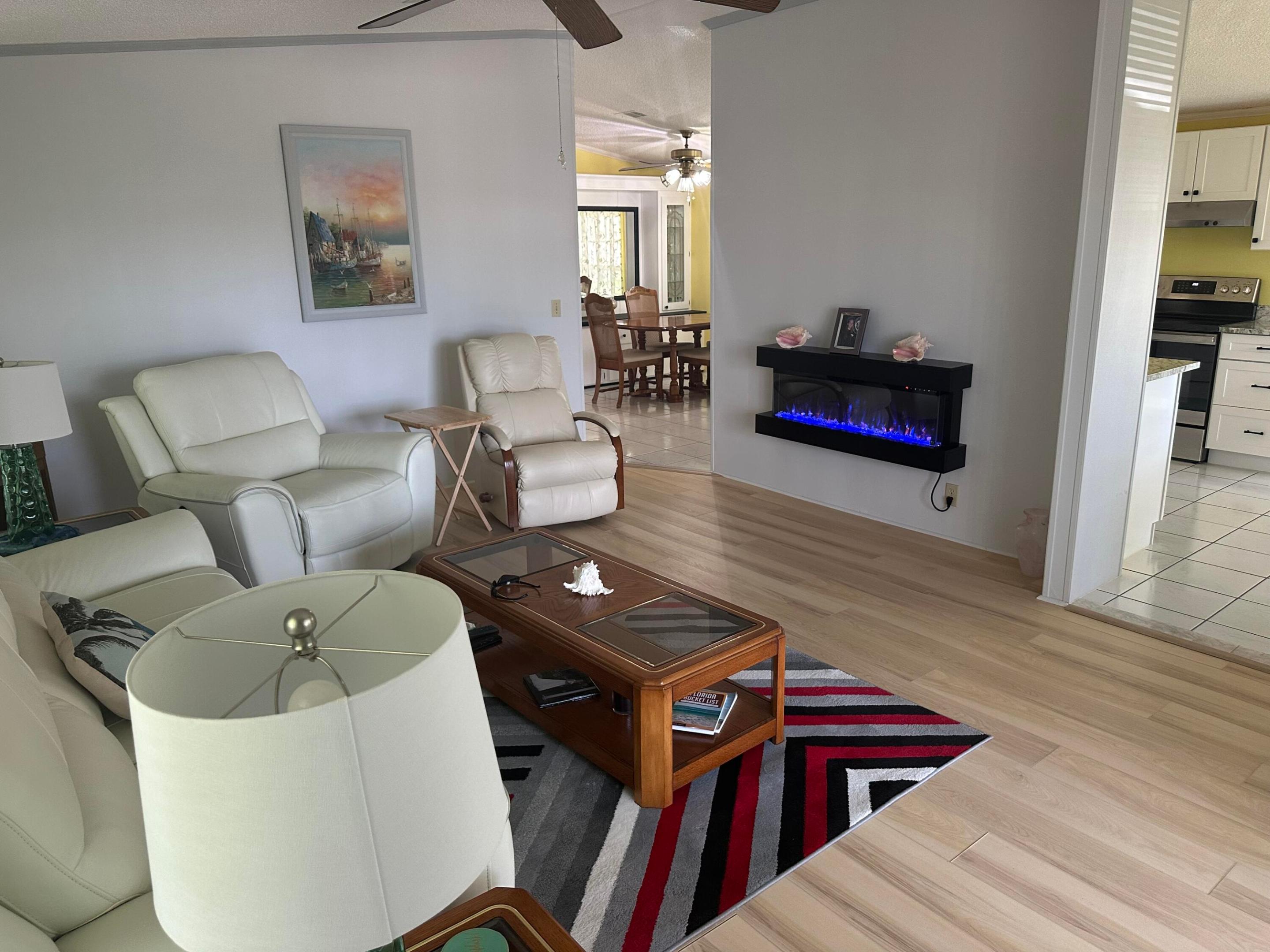 TROPICAL ISLES - Residential