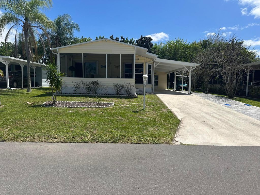 Photo of 515 Thames Bluff Ridge #34, Fort Pierce, FL 34982 (MLS # B26016474)