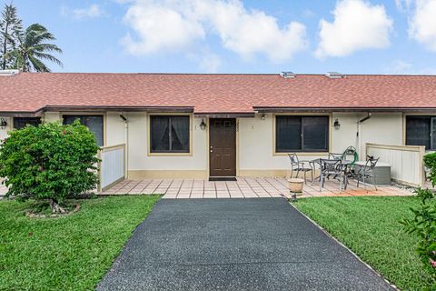 Photo of 815 Andrew Redding Road #202, Lantana, FL 33462 (MLS # B26014539)