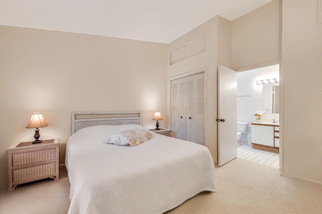 REDDING MANOR CONDO - Residential