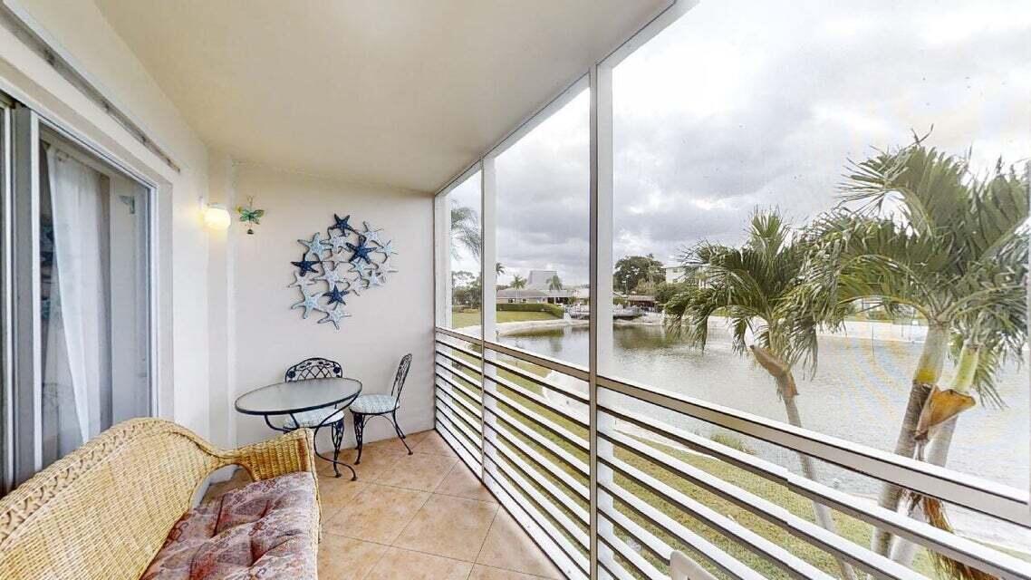 LAKE CLARKE GARDENS CONDO 9 - Residential