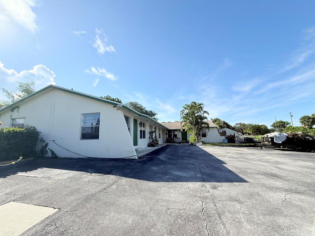 Photo of 1924 Service Road, North Palm Beach, FL 33408 (MLS # R11126583)