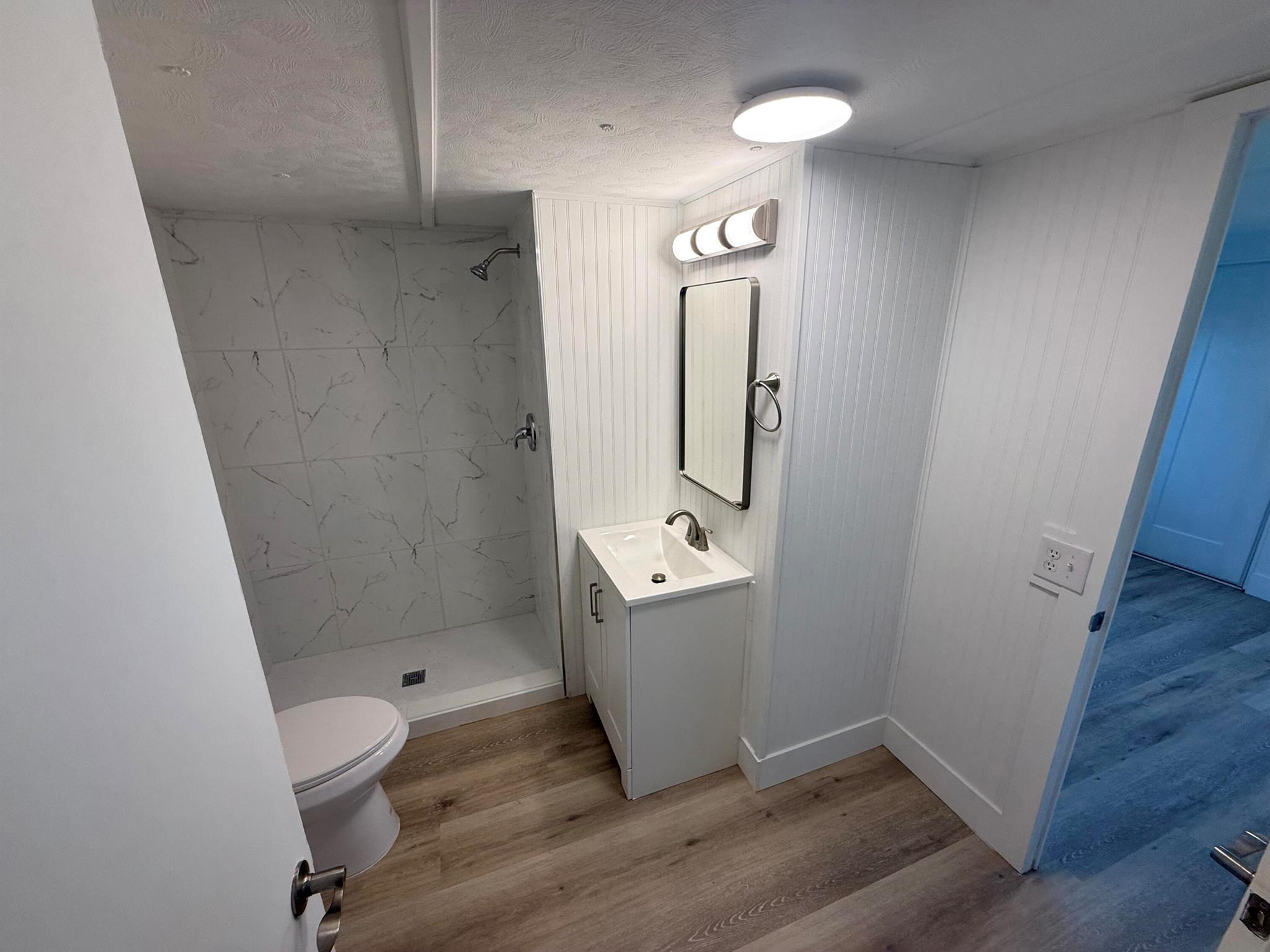 BROWNINGS - Residential