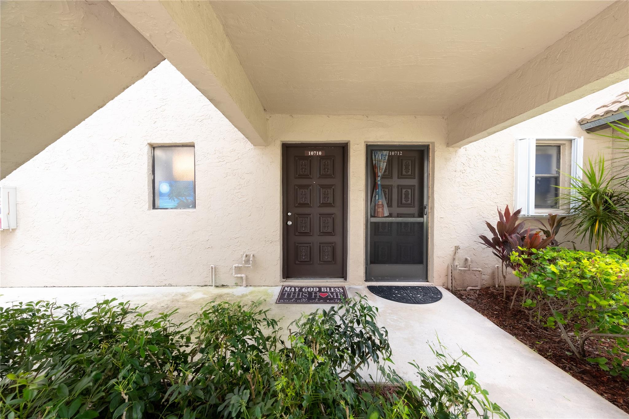 GRENADIER EAST CONDO - Residential