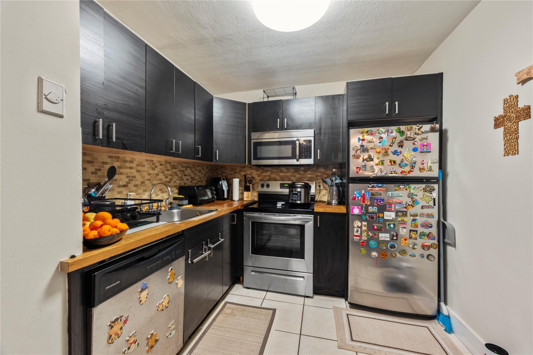 GRENADIER EAST CONDO - Residential