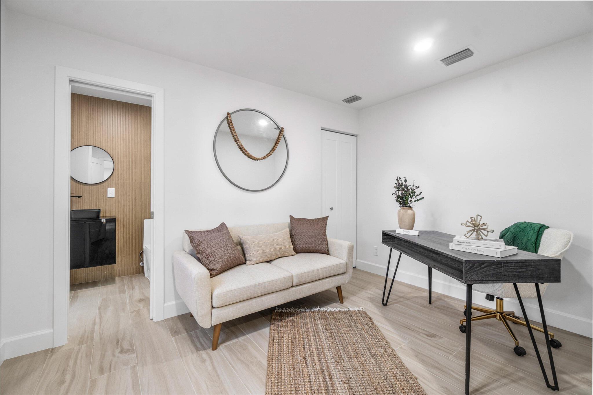 CHAPEL HILL - Residential