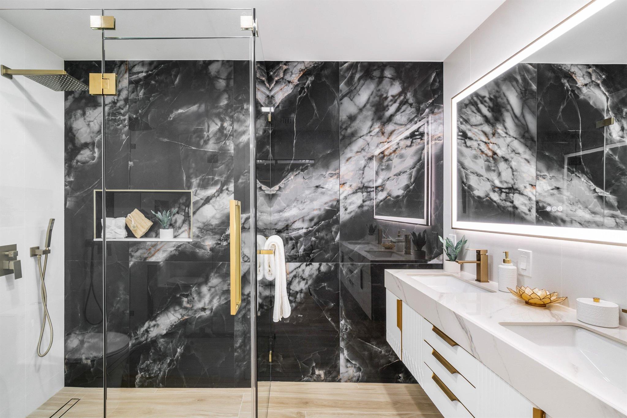 CHAPEL HILL - Residential