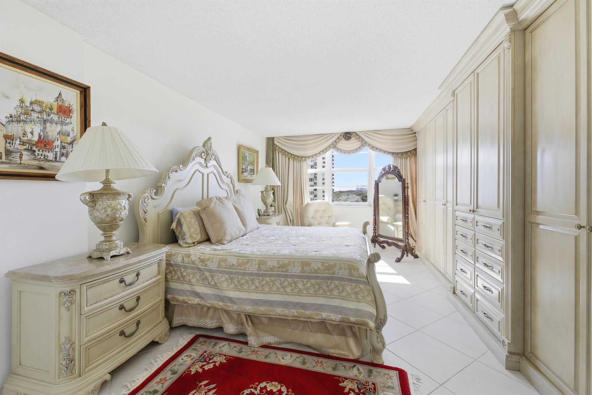 BOCA TOWERS CONDO PORTION - Residential Lease