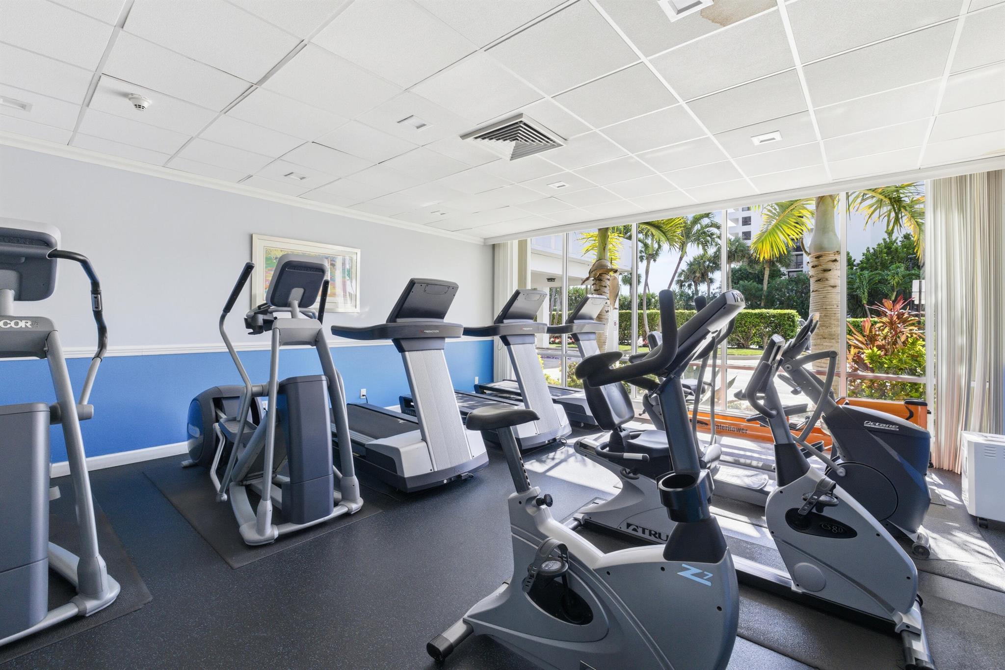 BOCA TOWERS CONDO PORTION - Residential Lease