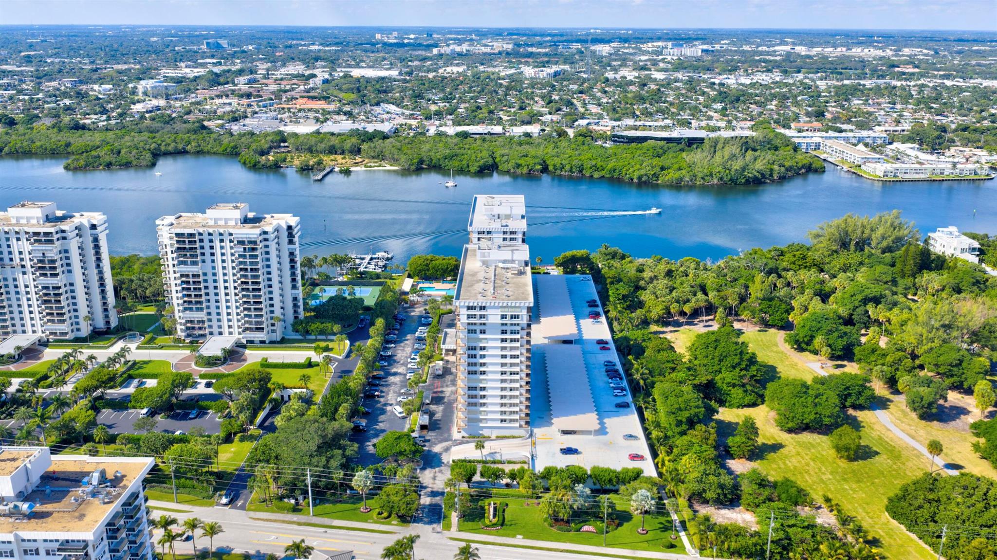 BOCA TOWERS CONDO PORTION - Residential Lease