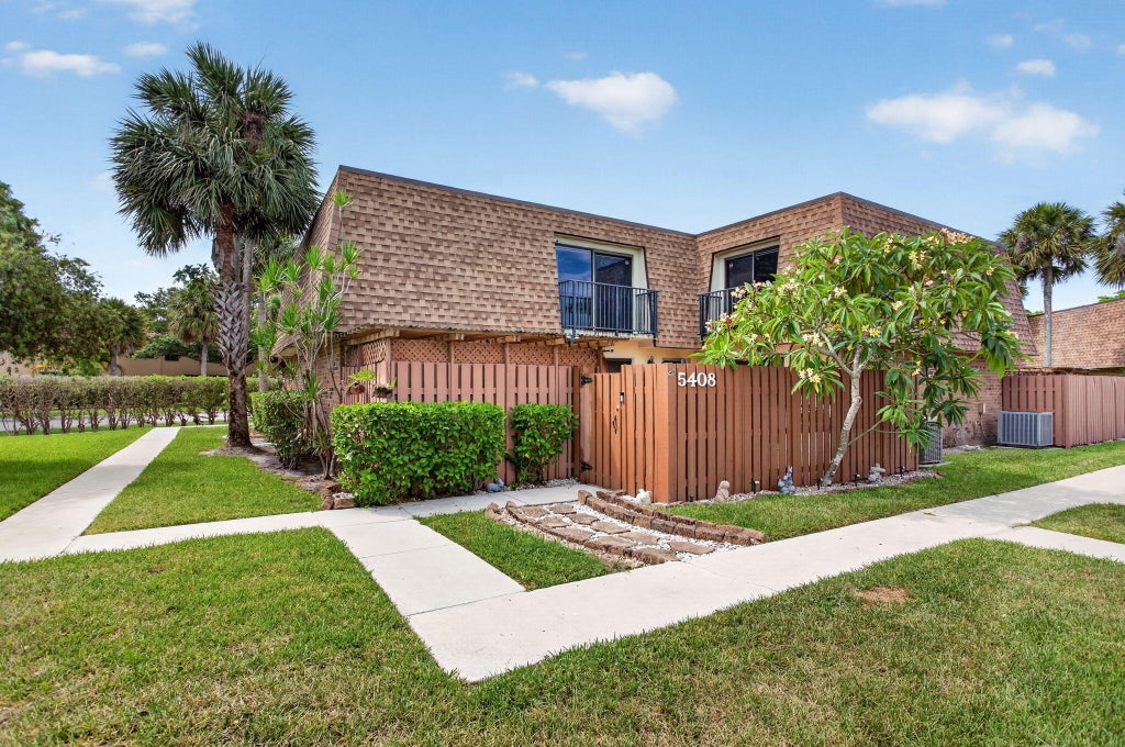 Photo of 5408 NW 59th Place, Tamarac, FL 33319 (MLS # B26042174)