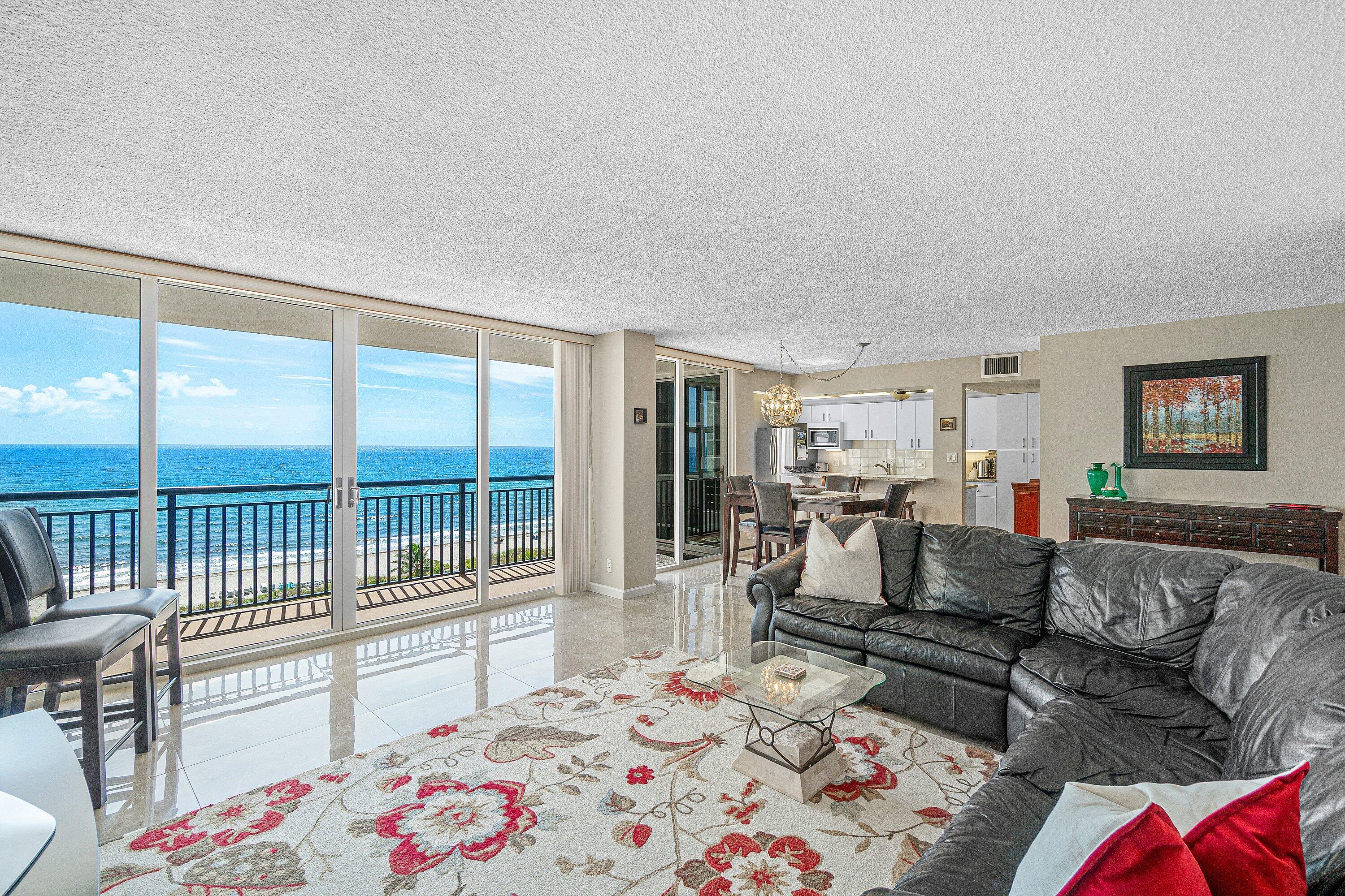 2000 S Ocean Boulevard 8-D, Boca Raton, FL, 33432/$1,190,000 2 2000 S Ocean Boulevard 8-D