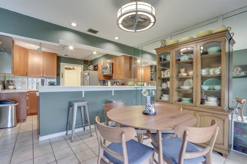 TIBURON I PH II - Residential