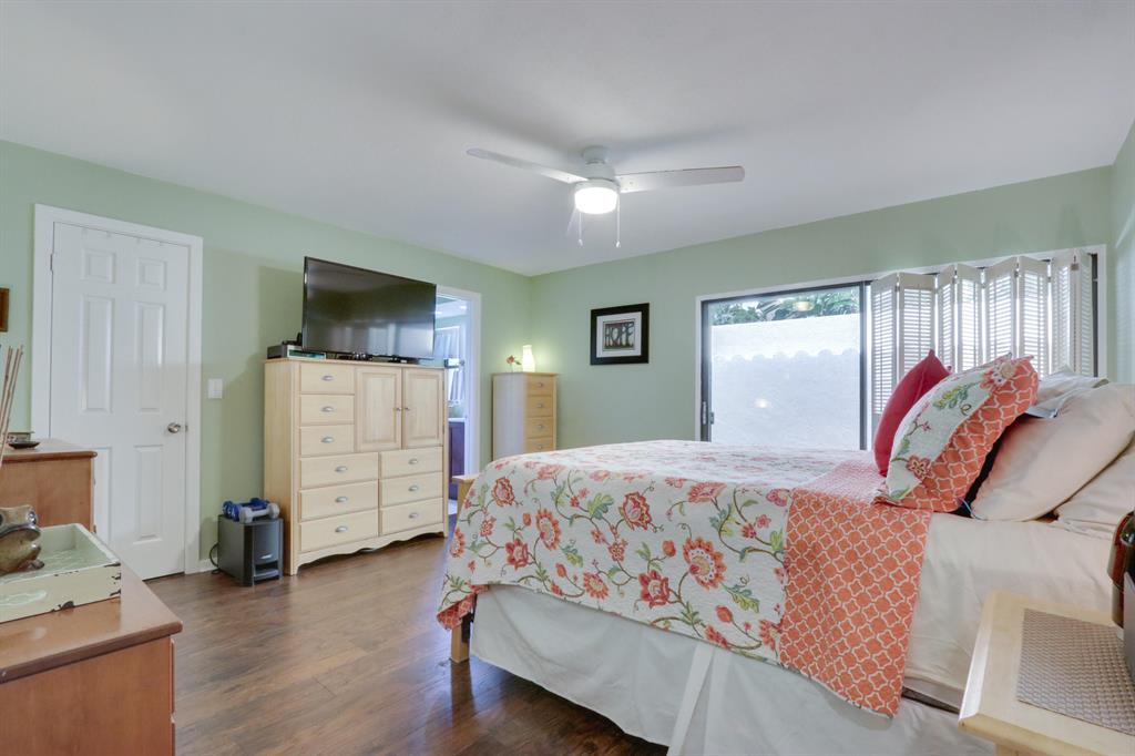 TIBURON I PH II - Residential