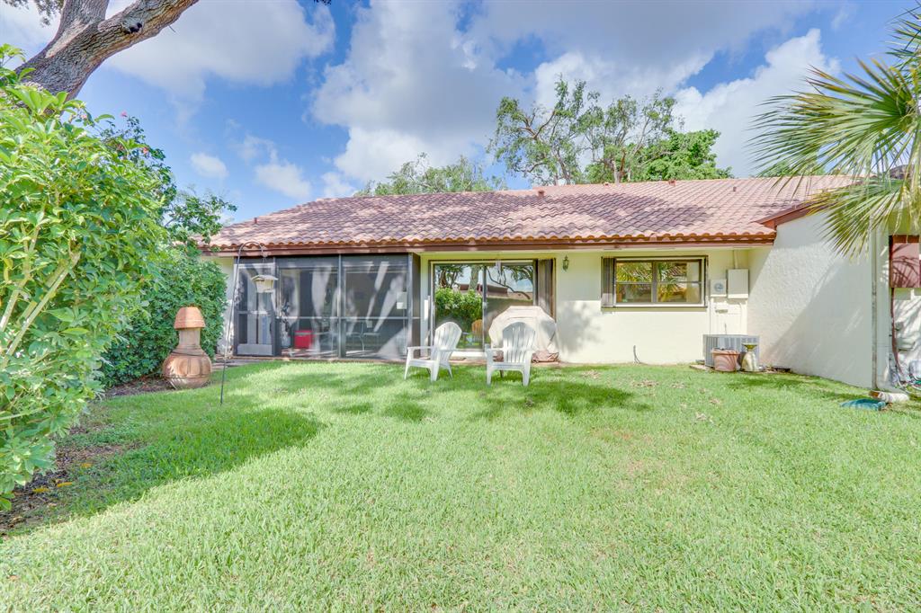 TIBURON I PH II - Residential