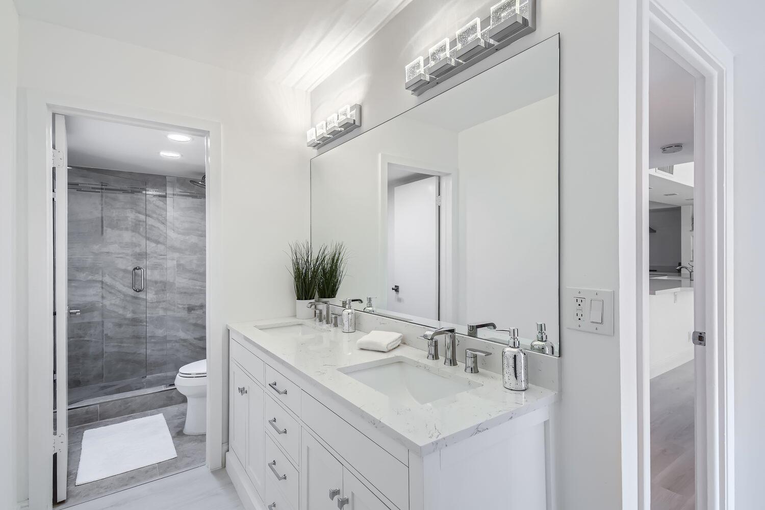 OPAL TOWERS CONDO - Residential